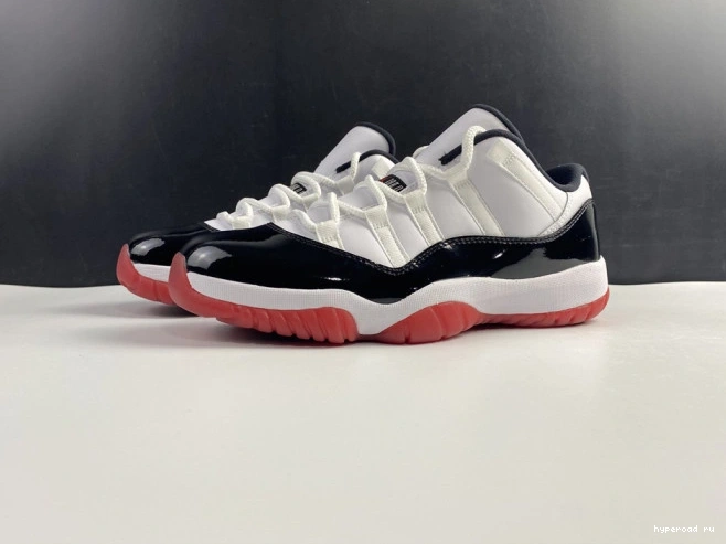 AV2187-160 Jordan Bred Low 11 Retro Air Concord 0714